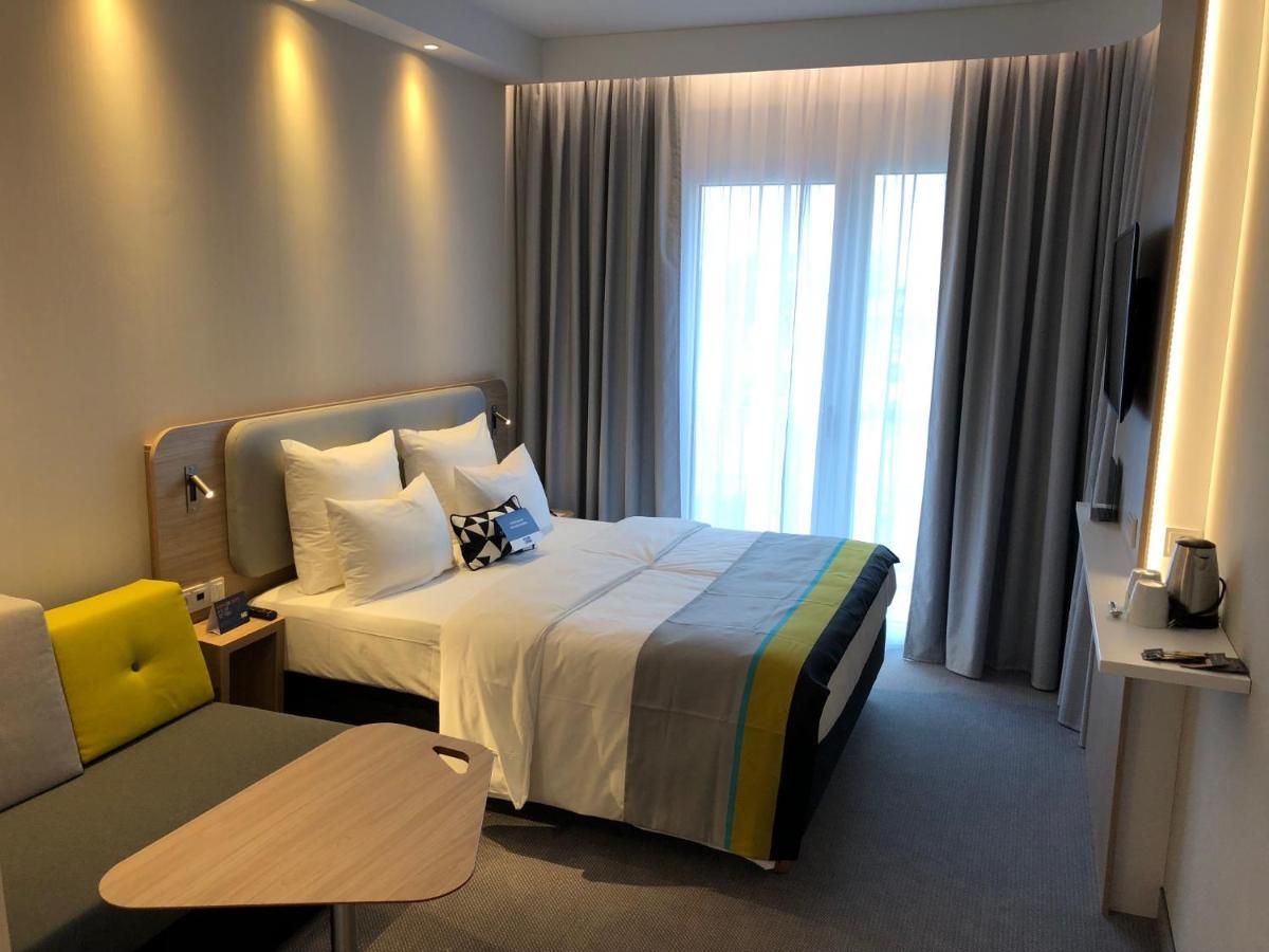 Standardzimmer mit Queensize-Bett und Schlafsofa - Nichtraucher